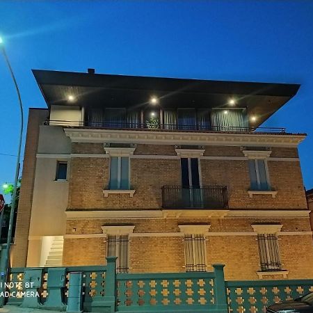 Villa Actea 瓦斯托 外观 照片