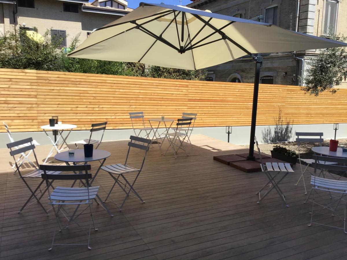 Villa Actea 瓦斯托 外观 照片