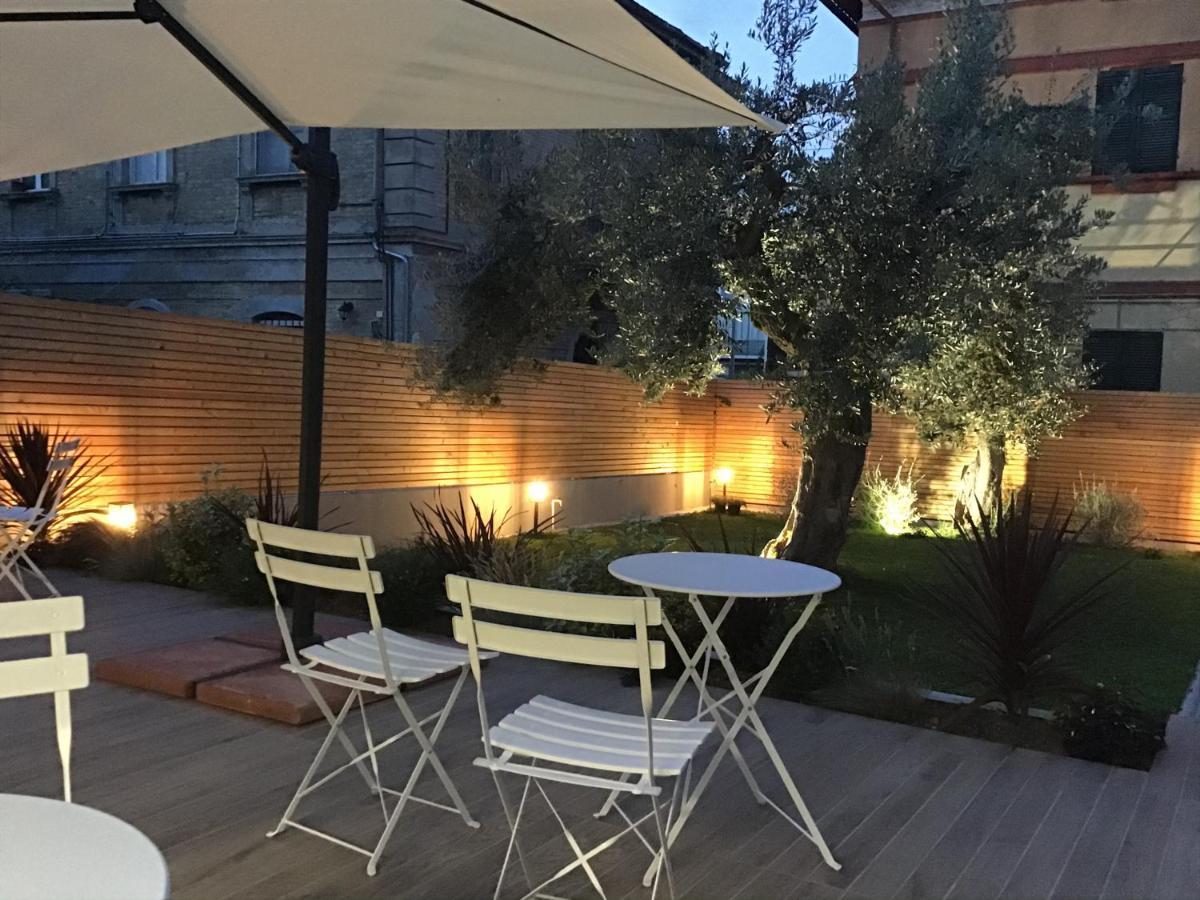 Villa Actea 瓦斯托 外观 照片